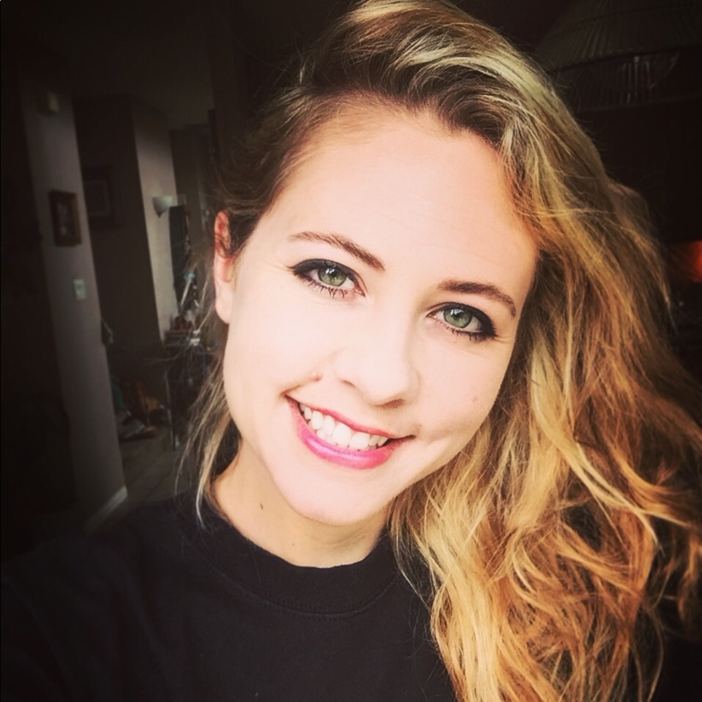 Meet your Posher, Maegan